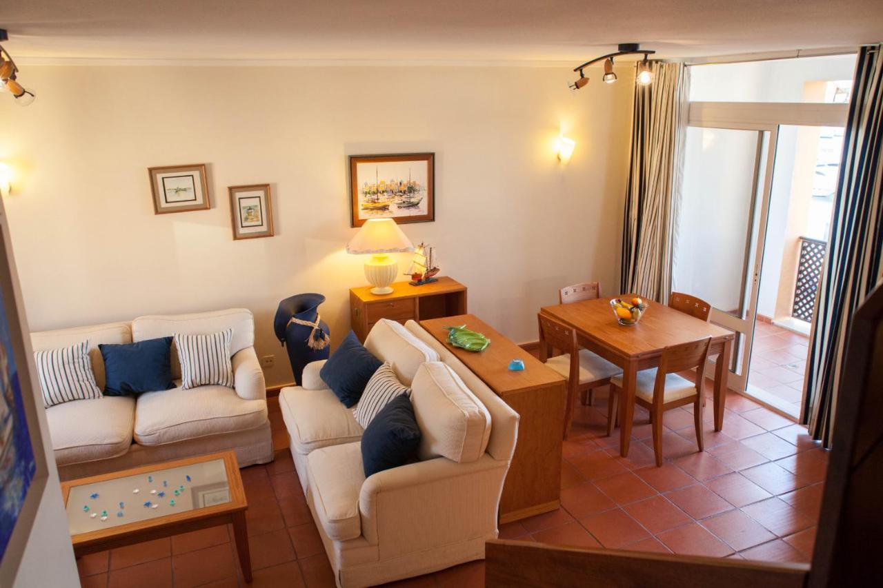 Marina Apartment クアルテイラ エクステリア 写真