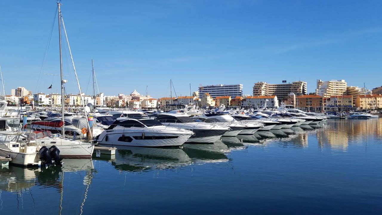 Marina Apartment クアルテイラ エクステリア 写真