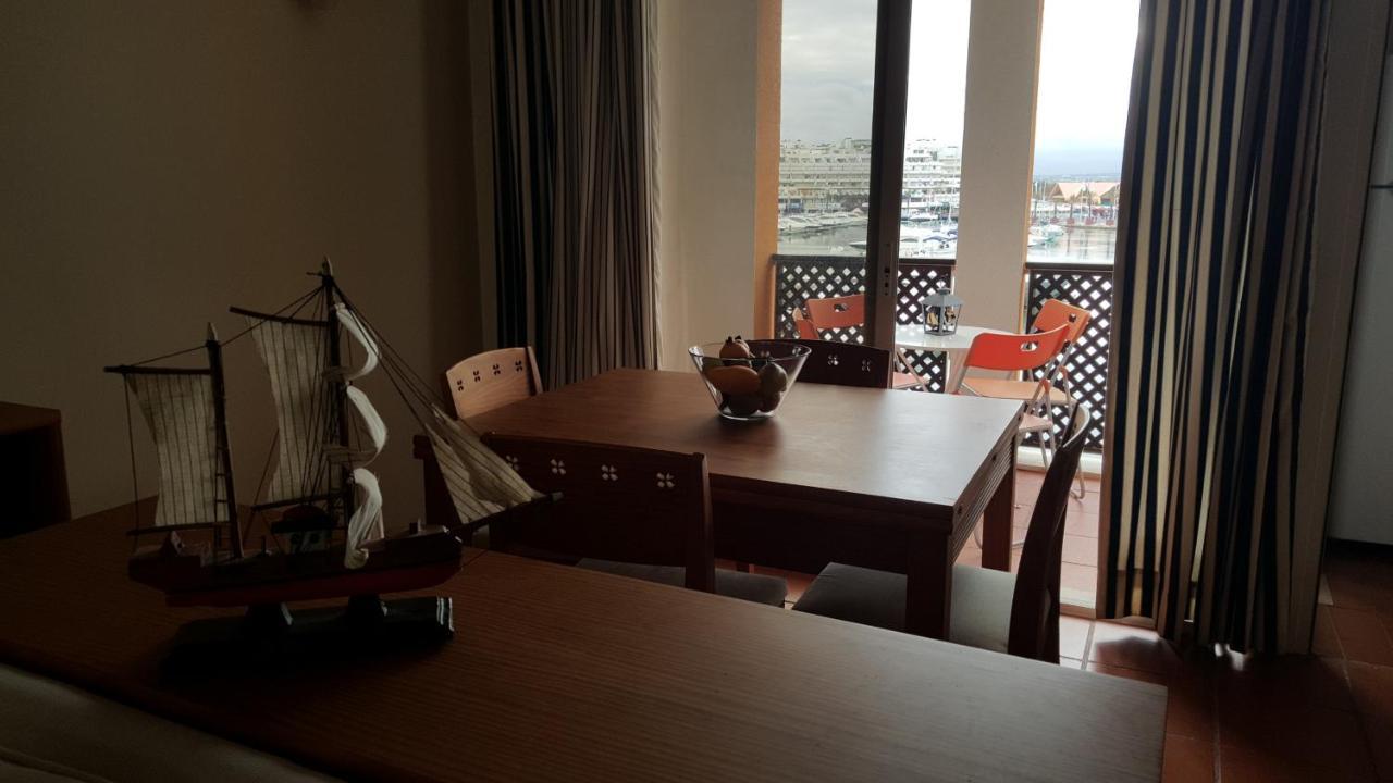 Marina Apartment クアルテイラ エクステリア 写真