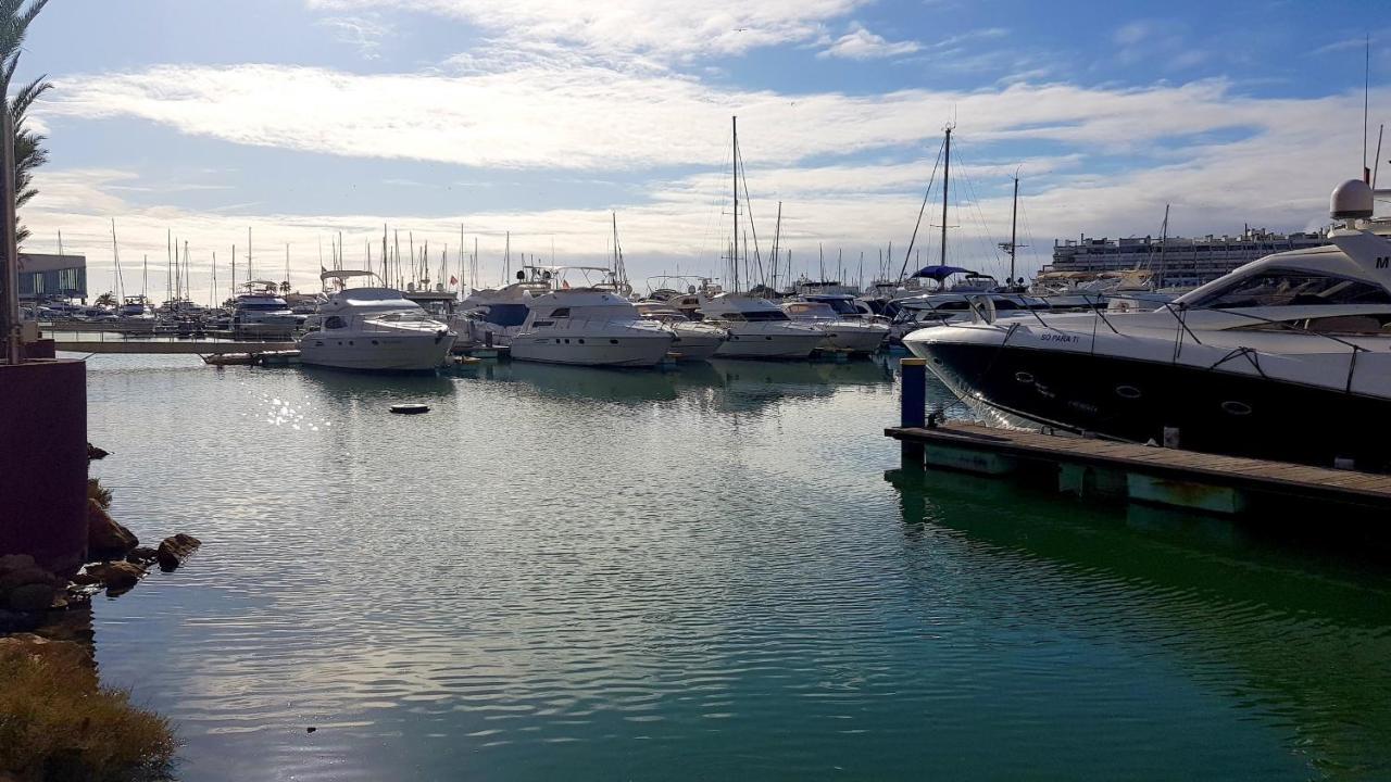 Marina Apartment クアルテイラ エクステリア 写真